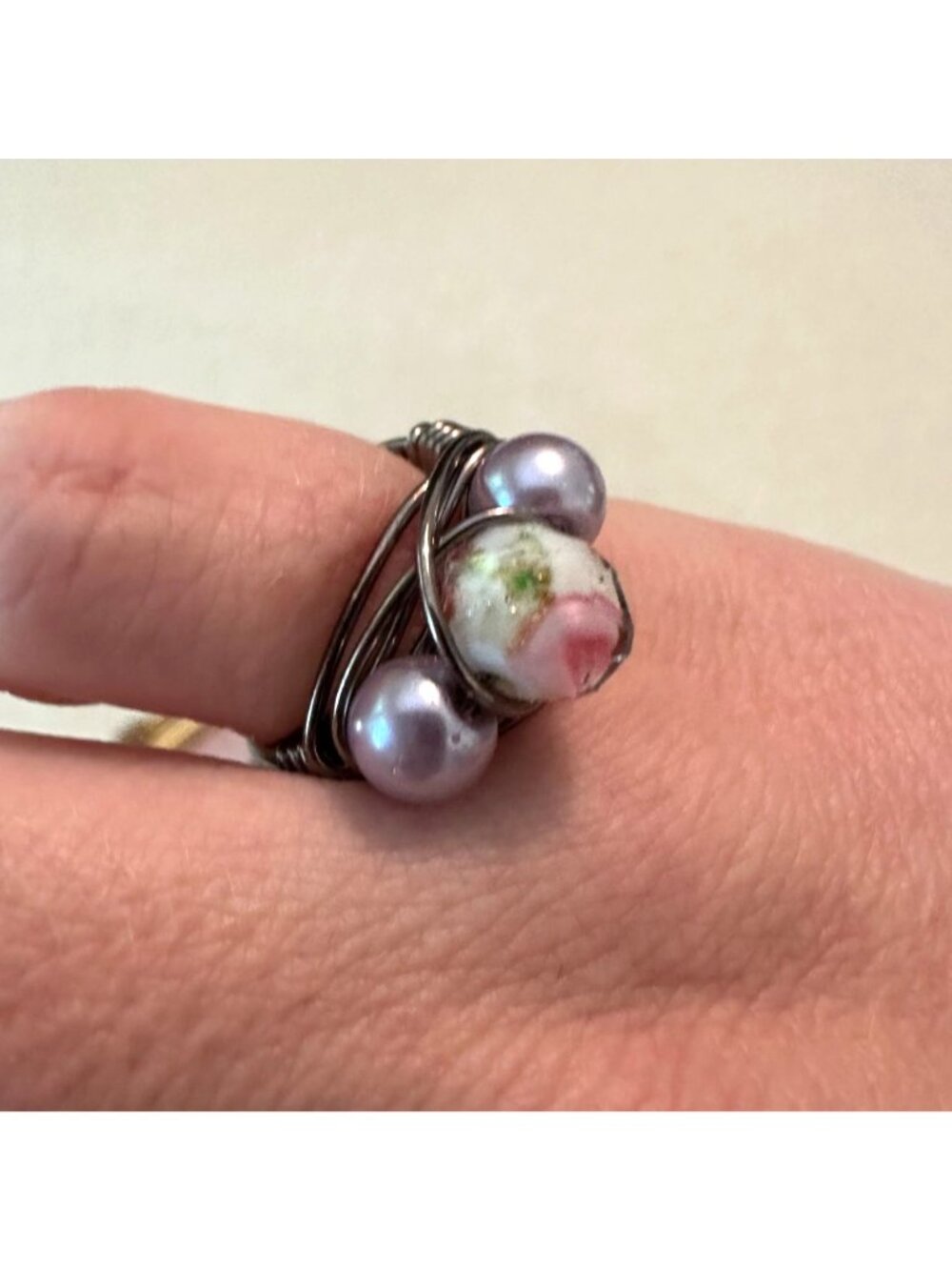 Handmade Wire Wrapped Ring Lampwork Bead & Purple Glass Pearls Gunmetal Sz 5 1/4 - Picture 10 of 10